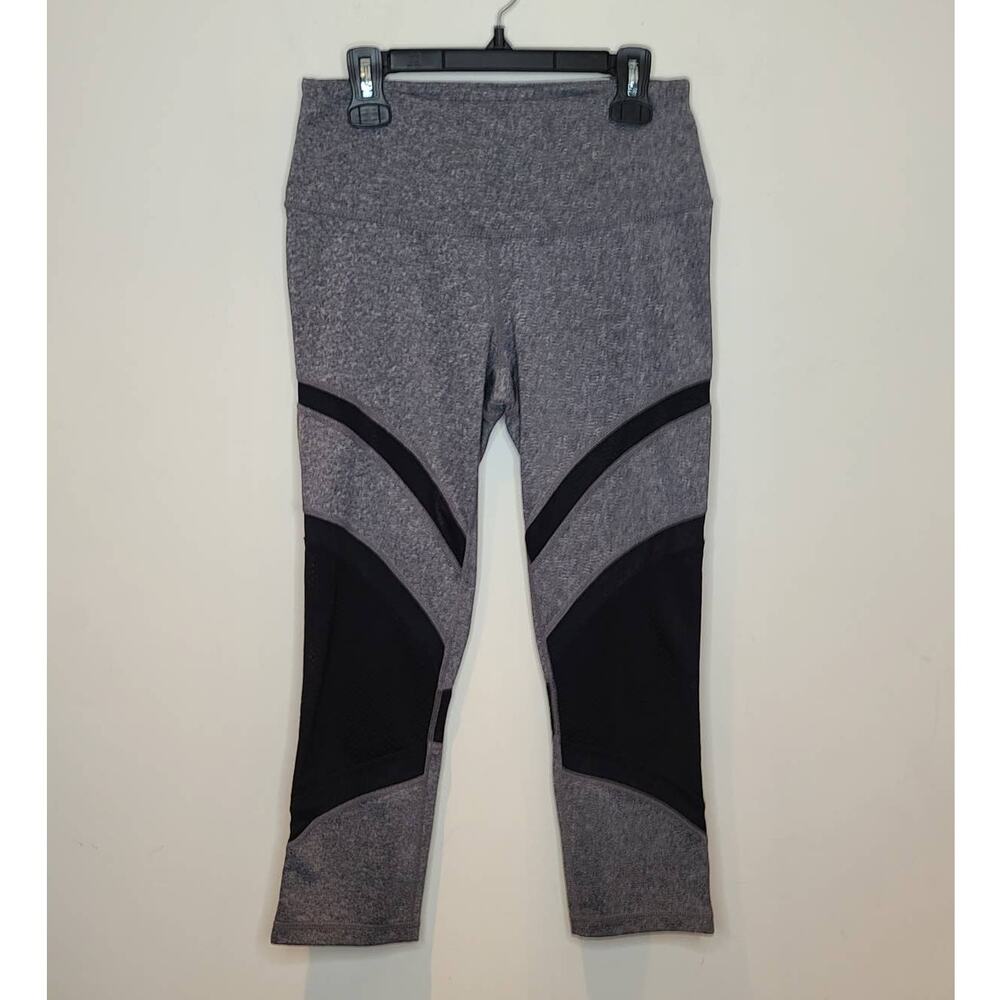 Zella gray capri with mesh inserts - small